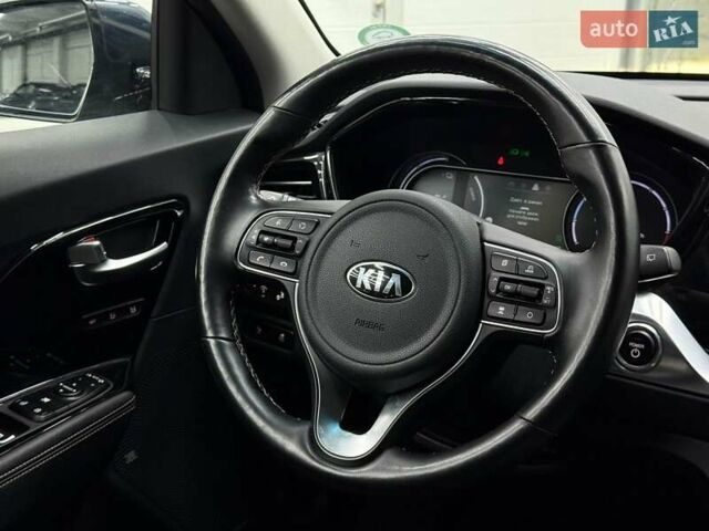 Синий Киа Niro, объемом двигателя 0 л и пробегом 130 тыс. км за 19037 $, фото 15 на Automoto.ua