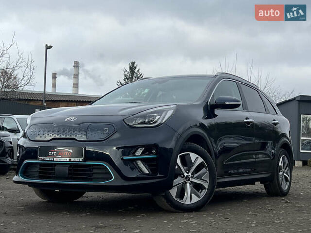 Синий Киа Niro, объемом двигателя 0 л и пробегом 77 тыс. км за 21606 $, фото 3 на Automoto.ua