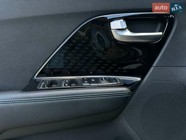 Синий Киа Niro, объемом двигателя 0 л и пробегом 75 тыс. км за 23200 $, фото 31 на Automoto.ua