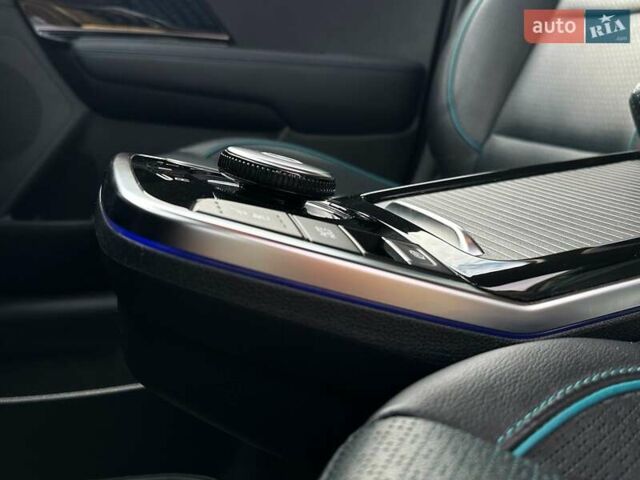 Синий Киа Niro, объемом двигателя 0 л и пробегом 75 тыс. км за 23200 $, фото 8 на Automoto.ua