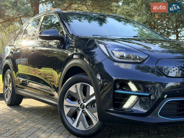 Синій Кіа Niro, об'ємом двигуна 0 л та пробігом 45 тис. км за 23400 $, фото 8 на Automoto.ua