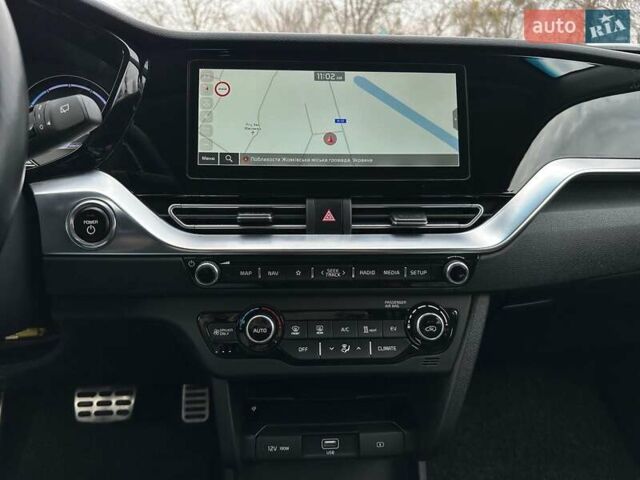 Синій Кіа Niro, об'ємом двигуна 0 л та пробігом 71 тис. км за 24900 $, фото 57 на Automoto.ua