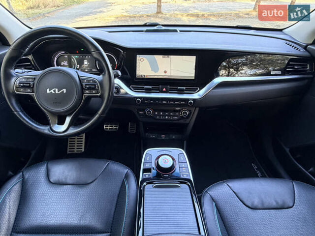Синій Кіа Niro, об'ємом двигуна 0 л та пробігом 45 тис. км за 23400 $, фото 19 на Automoto.ua