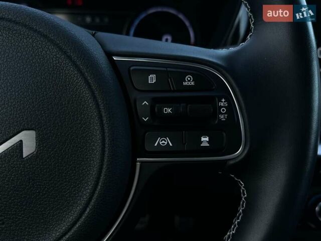 Синий Киа Niro, объемом двигателя 0 л и пробегом 53 тыс. км за 24900 $, фото 7 на Automoto.ua