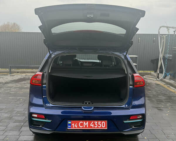 Синій Кіа Niro, об'ємом двигуна 0 л та пробігом 47 тис. км за 24400 $, фото 7 на Automoto.ua