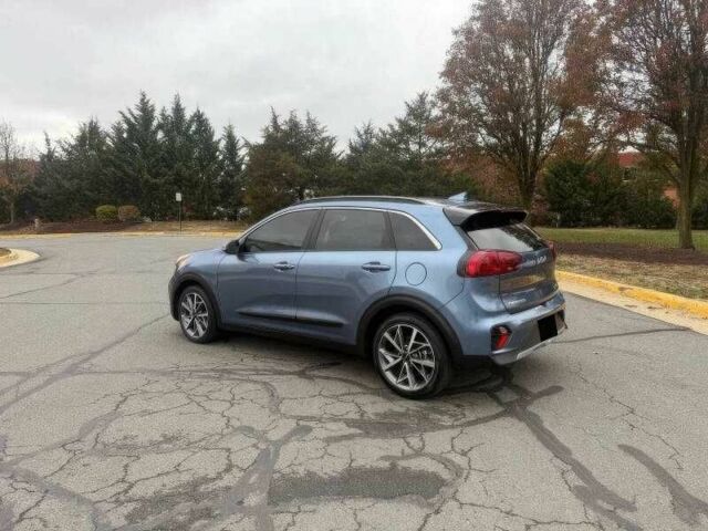 Синій Кіа Niro, об'ємом двигуна 1.6 л та пробігом 56 тис. км за 11300 $, фото 6 на Automoto.ua