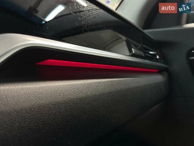 Синій Кіа Niro, об'ємом двигуна 0 л та пробігом 71 тис. км за 24900 $, фото 10 на Automoto.ua