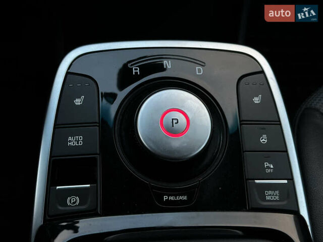 Синий Киа Niro, объемом двигателя 0 л и пробегом 44 тыс. км за 21700 $, фото 46 на Automoto.ua