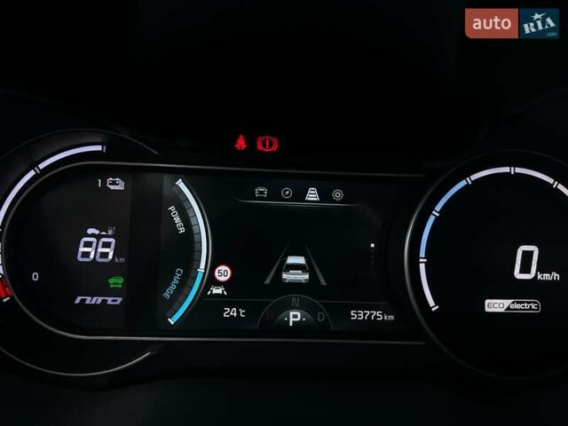 Синий Киа Niro, объемом двигателя 0 л и пробегом 53 тыс. км за 24900 $, фото 56 на Automoto.ua