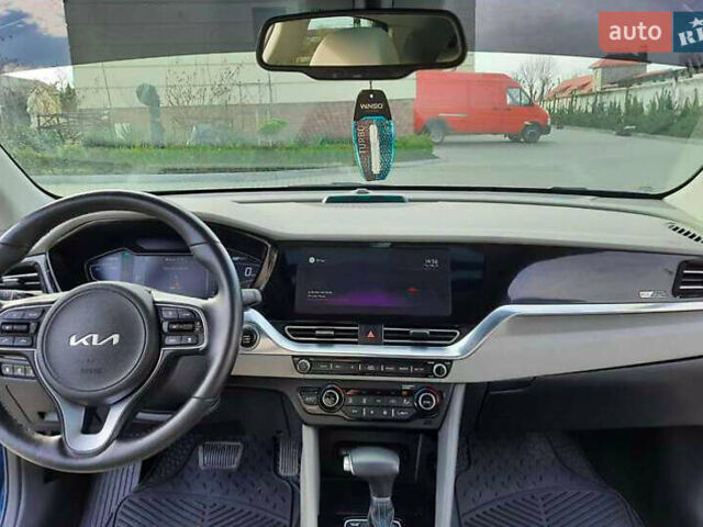 Синий Киа Niro, объемом двигателя 1.58 л и пробегом 85 тыс. км за 16400 $, фото 19 на Automoto.ua
