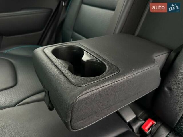 Синій Кіа Niro, об'ємом двигуна 0 л та пробігом 71 тис. км за 24900 $, фото 82 на Automoto.ua