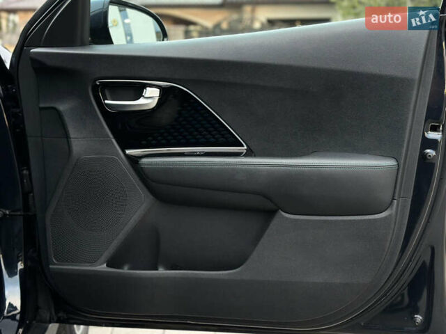 Синий Киа Niro, объемом двигателя 0 л и пробегом 44 тыс. км за 21700 $, фото 51 на Automoto.ua