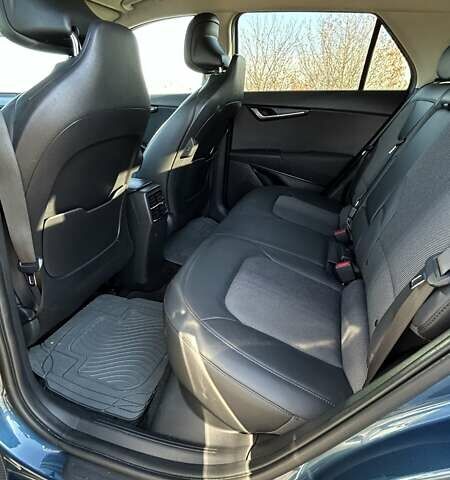 Синий Киа Niro, объемом двигателя 0 л и пробегом 66 тыс. км за 23500 $, фото 11 на Automoto.ua