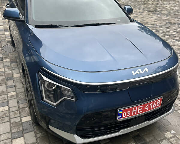 Киа Niro 2023 в Житомире на Automoto.ua Синий Киа Niro, объемом двигателя 0 л и пробегом 45 тыс. км за 22500 $, фото 1 на Automoto.ua