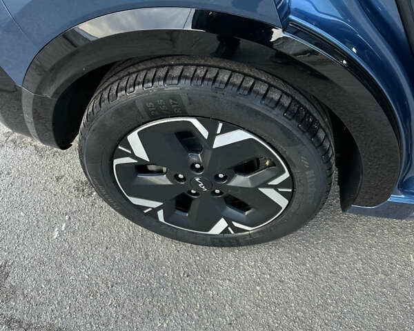Синій Кіа Niro, об'ємом двигуна 0 л та пробігом 114 тис. км за 24800 $, фото 48 на Automoto.ua
