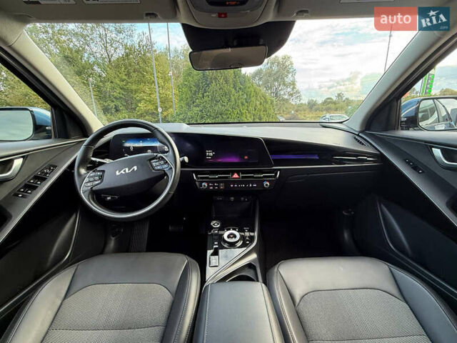 Синий Киа Niro, объемом двигателя 0 л и пробегом 108 тыс. км за 22350 $, фото 100 на Automoto.ua