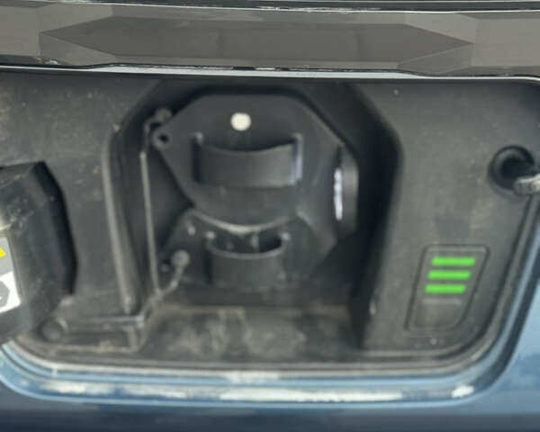 Синий Киа Niro, объемом двигателя 0 л и пробегом 18 тыс. км за 27400 $, фото 22 на Automoto.ua