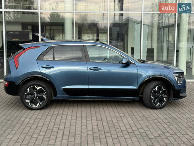 Синий Киа Niro, объемом двигателя 0 л и пробегом 18 тыс. км за 27400 $, фото 12 на Automoto.ua