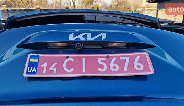 Синій Кіа Niro, об'ємом двигуна 0 л та пробігом 102 тис. км за 21400 $, фото 11 на Automoto.ua