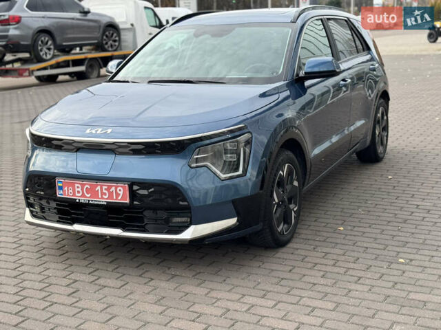 Синий Киа Niro, объемом двигателя 0 л и пробегом 18 тыс. км за 27400 $, фото 1 на Automoto.ua