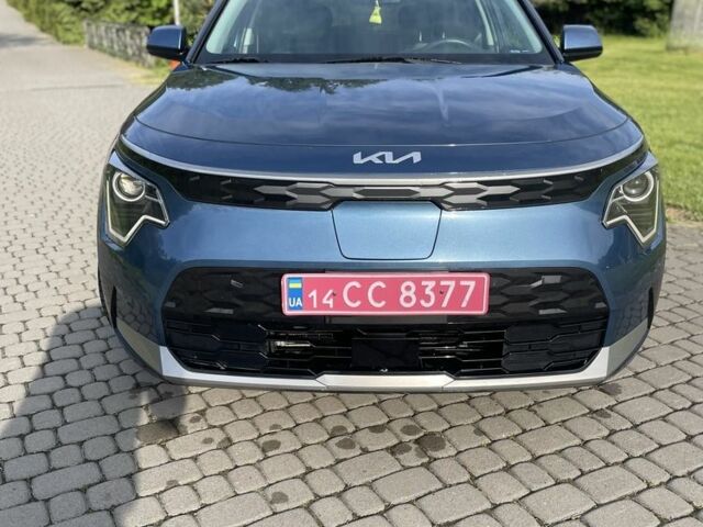 Синий Киа Niro, объемом двигателя 0 л и пробегом 106 тыс. км за 21000 $, фото 3 на Automoto.ua