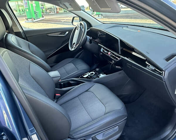 Синий Киа Niro, объемом двигателя 0 л и пробегом 48 тыс. км за 23850 $, фото 33 на Automoto.ua