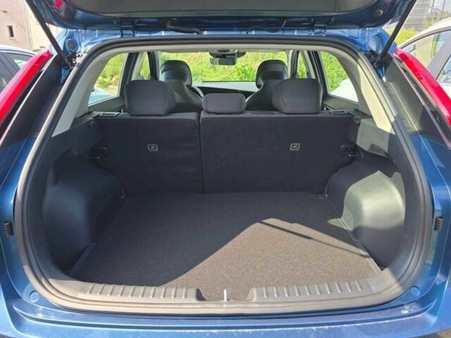 Синій Кіа Niro, об'ємом двигуна 1.6 л та пробігом 40 тис. км за 17000 $, фото 5 на Automoto.ua