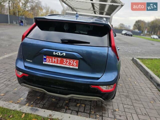 Синій Кіа Niro, об'ємом двигуна 0 л та пробігом 123 тис. км за 23900 $, фото 4 на Automoto.ua