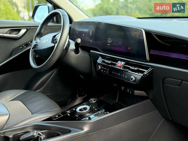 Синий Киа Niro, объемом двигателя 0 л и пробегом 108 тыс. км за 22350 $, фото 73 на Automoto.ua