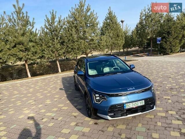 Синій Кіа Niro, об'ємом двигуна 0 л та пробігом 28 тис. км за 22500 $, фото 6 на Automoto.ua