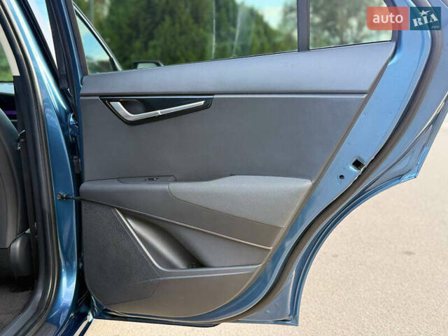 Синий Киа Niro, объемом двигателя 0 л и пробегом 108 тыс. км за 22350 $, фото 83 на Automoto.ua