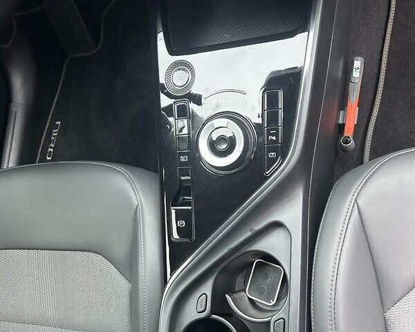 Киа Niro 2023 в Житомире на Automoto.ua Синий Киа Niro, объемом двигателя 0 л и пробегом 45 тыс. км за 22500 $, фото 11 на Automoto.ua