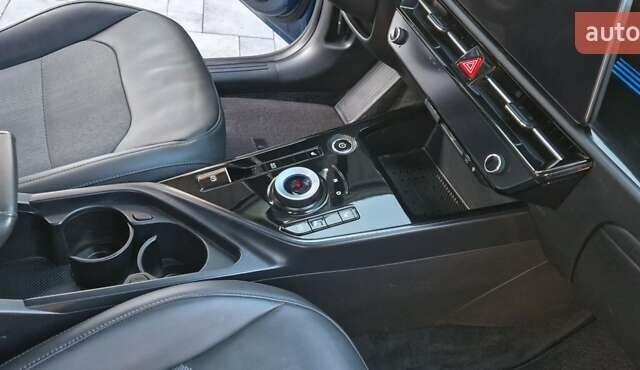 Синій Кіа Niro, об'ємом двигуна 0 л та пробігом 102 тис. км за 21400 $, фото 9 на Automoto.ua