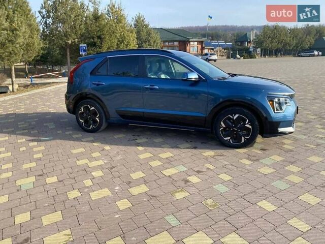 Синій Кіа Niro, об'ємом двигуна 0 л та пробігом 28 тис. км за 22500 $, фото 3 на Automoto.ua