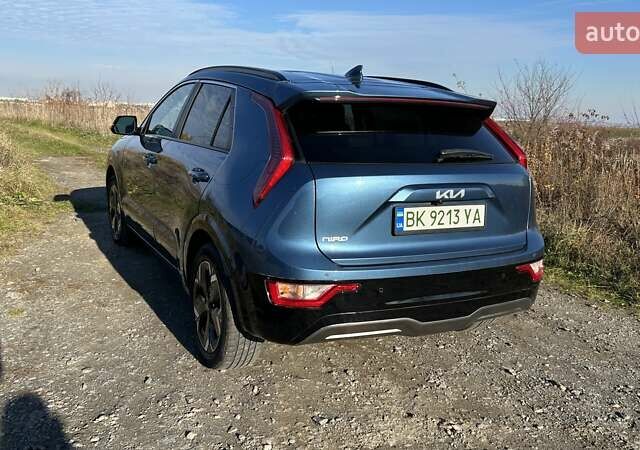 Синий Киа Niro, объемом двигателя 0 л и пробегом 66 тыс. км за 23500 $, фото 1 на Automoto.ua