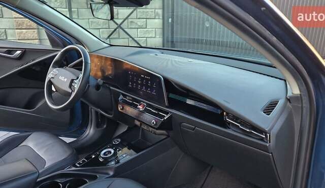 Синій Кіа Niro, об'ємом двигуна 0 л та пробігом 102 тис. км за 21400 $, фото 28 на Automoto.ua