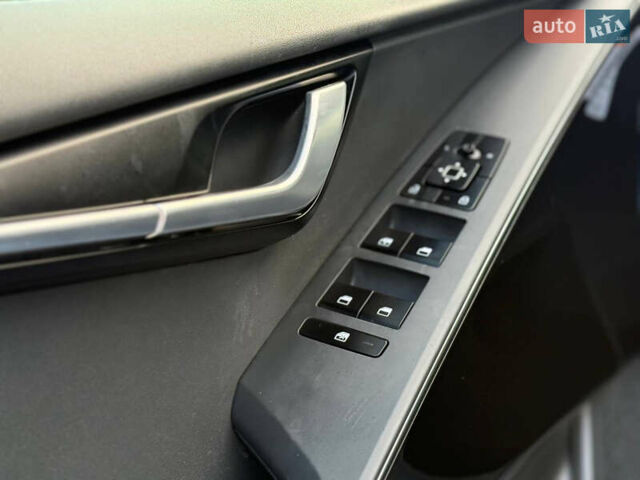 Синий Киа Niro, объемом двигателя 0 л и пробегом 108 тыс. км за 22350 $, фото 47 на Automoto.ua