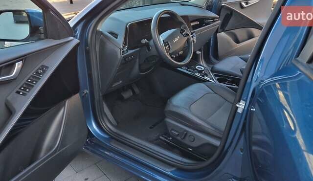 Синій Кіа Niro, об'ємом двигуна 0 л та пробігом 102 тис. км за 21400 $, фото 42 на Automoto.ua