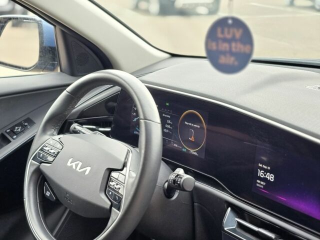 Синій Кіа Niro, об'ємом двигуна 0 л та пробігом 170 тис. км за 19999 $, фото 6 на Automoto.ua
