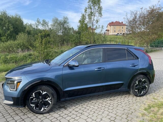 Синий Киа Niro, объемом двигателя 0 л и пробегом 106 тыс. км за 21000 $, фото 5 на Automoto.ua