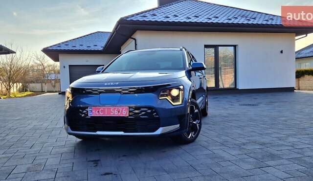 Синій Кіа Niro, об'ємом двигуна 0 л та пробігом 102 тис. км за 21400 $, фото 2 на Automoto.ua