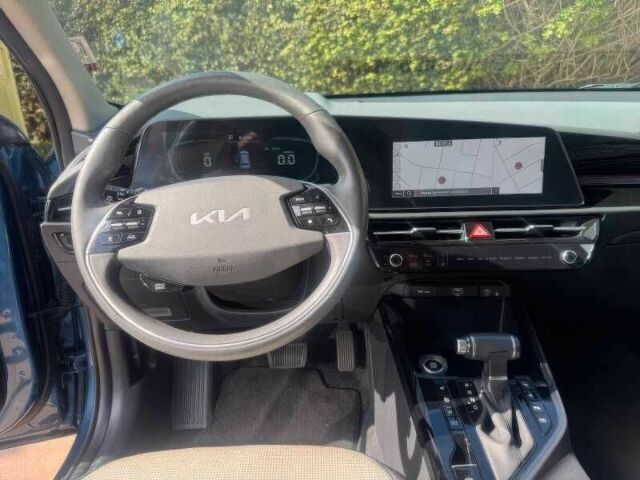 Синий Киа Niro, объемом двигателя 1.6 л и пробегом 20 тыс. км за 15400 $, фото 10 на Automoto.ua