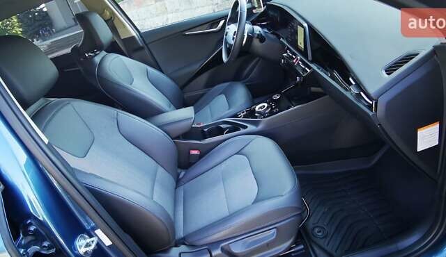 Синий Киа Niro, объемом двигателя 0 л и пробегом 14 тыс. км за 22400 $, фото 14 на Automoto.ua
