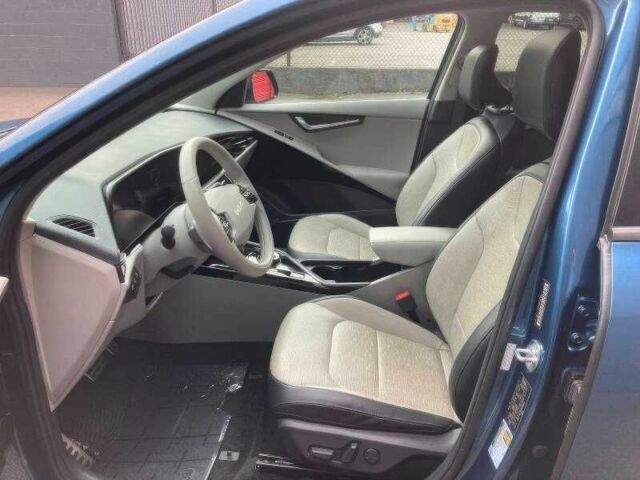 Синий Киа Niro, объемом двигателя 0 л и пробегом 20 тыс. км за 10000 $, фото 8 на Automoto.ua