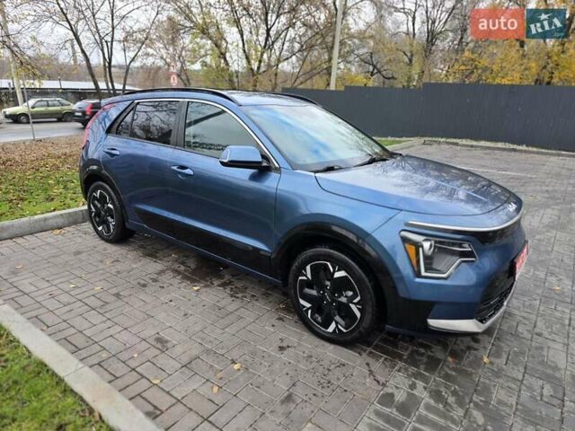 Синій Кіа Niro, об'ємом двигуна 0 л та пробігом 123 тис. км за 23900 $, фото 1 на Automoto.ua