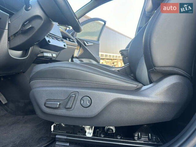Синий Киа Niro, объемом двигателя 0 л и пробегом 48 тыс. км за 23850 $, фото 40 на Automoto.ua