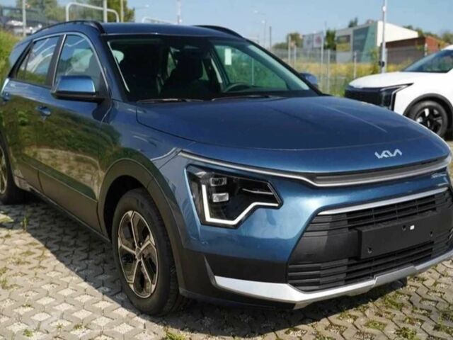 Синій Кіа Niro, об'ємом двигуна 1.6 л та пробігом 40 тис. км за 17000 $, фото 1 на Automoto.ua