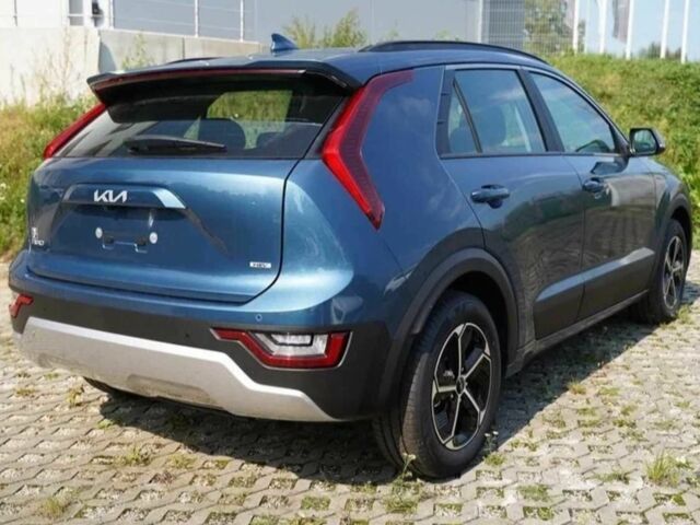 Синій Кіа Niro, об'ємом двигуна 1.6 л та пробігом 40 тис. км за 17000 $, фото 2 на Automoto.ua