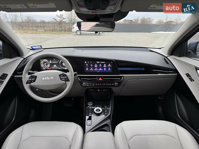 Синій Кіа Niro, об'ємом двигуна 0 л та пробігом 34 тис. км за 23400 $, фото 11 на Automoto.ua
