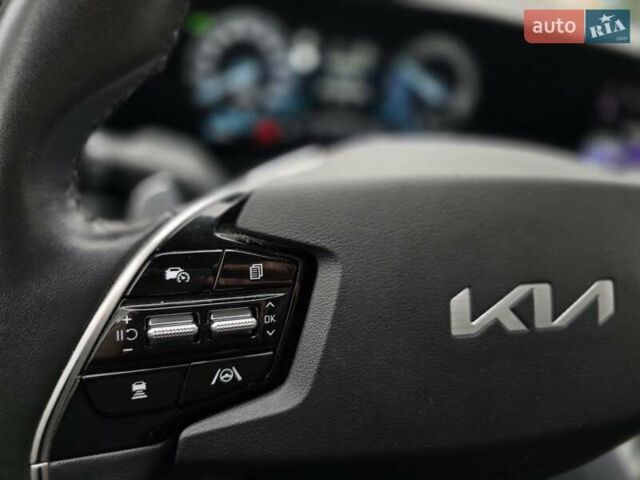 Синій Кіа Niro, об'ємом двигуна 0 л та пробігом 123 тис. км за 23900 $, фото 10 на Automoto.ua